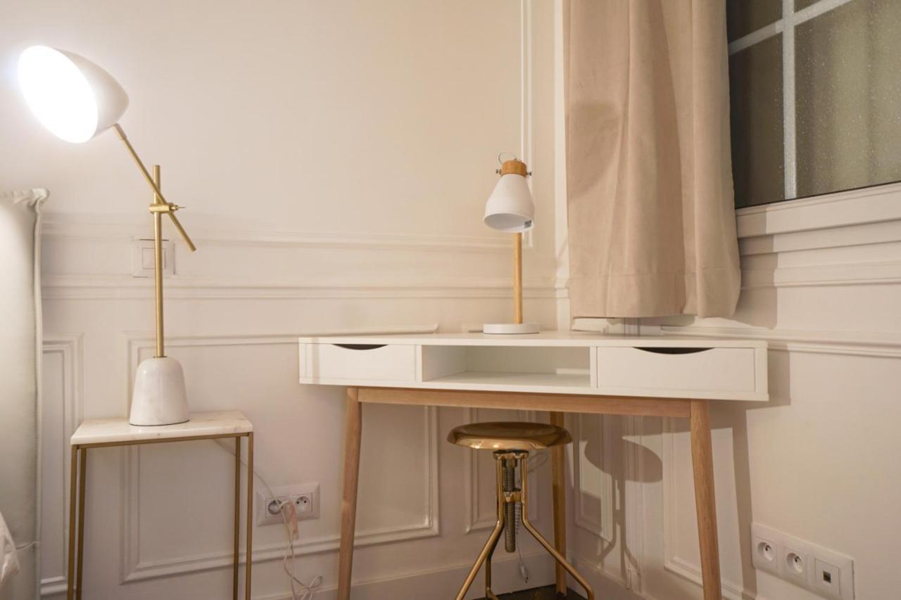 Modern Duplex Close To The Eiffel Tower Paris Exteriör bild